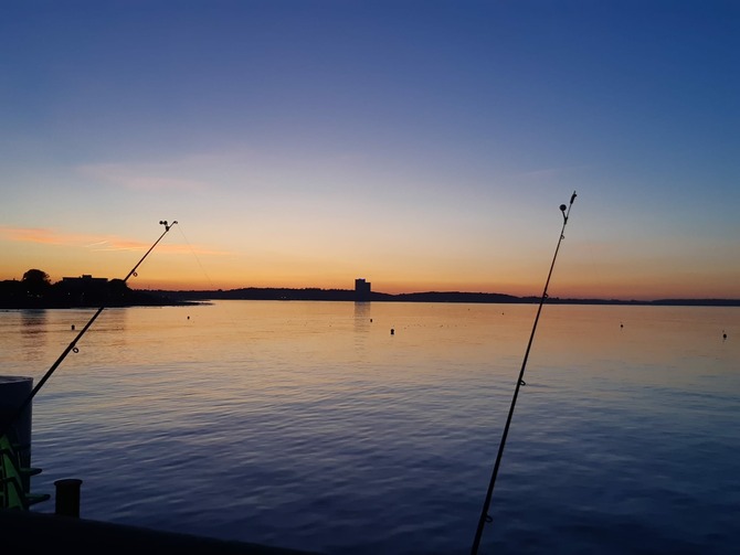 Ferienwohnung in Niendorf/Ostsee - Residenz Niendorf mit Meerblick - Abendblick von der Seebr&uuml;cke