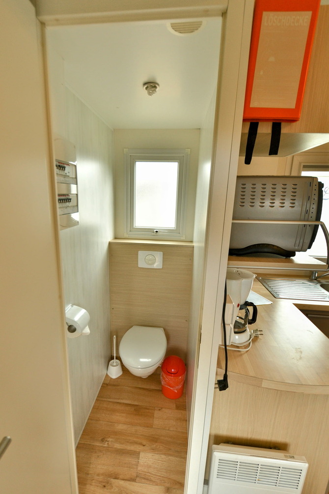 Ferienhaus in Pelzerhaken - Mobilheim  Pacifique - Separates WC