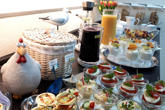 Appartement in Ostseebad Heringsdorf - Schön App. EG - Frühstück auf Anfrage möglich - 400m Entfernung