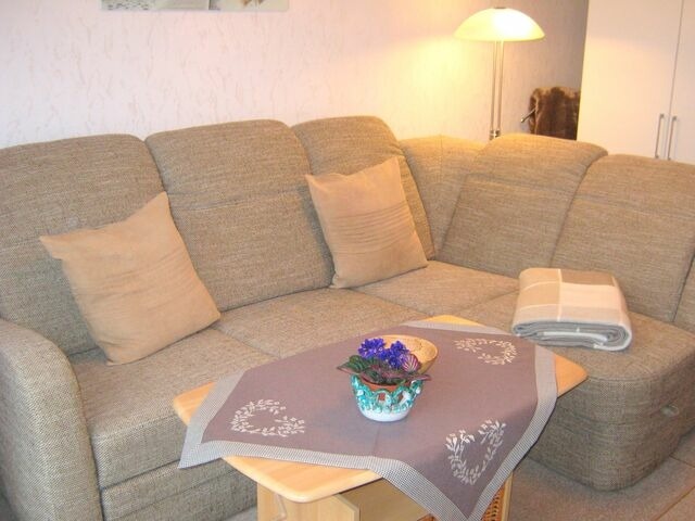 Ferienwohnung in Cismar - Haus am Kojenteich - Whg. 1 - Klosterdorf Cismar - gepflegte Wohnung auf idyllischem Seegrundst&uuml;ck - Bild 4