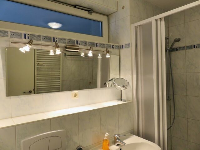 Ferienwohnung in Zingst - Lindenstra&szlig;e 43, Whg. 1 - Nord bei Nordost - Bild 7