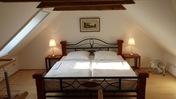 Gut Rattelvitz - Galerie Mitte (E)