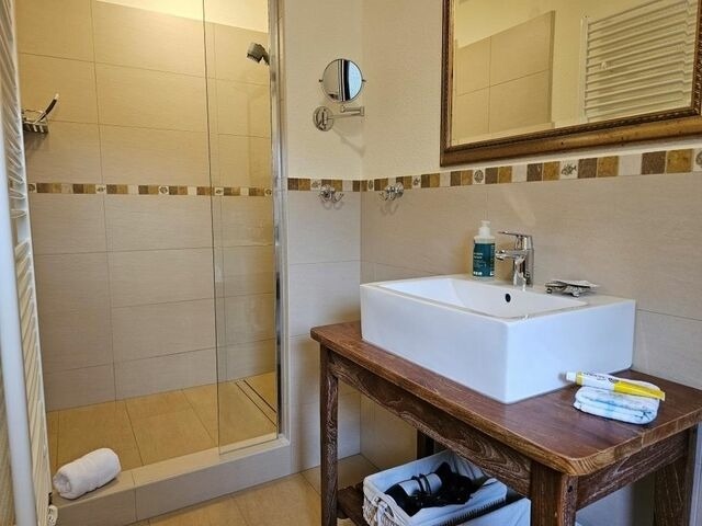 Ferienwohnung in Ribnitz-Damgarten - Ferienhof SchilfMeer - Fewo "Heuboden" - Bild 8