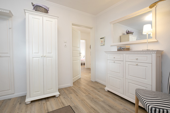 Ferienwohnung in Gr&ouml;mitz - Seehus I - Garderobe und Schuhschrank