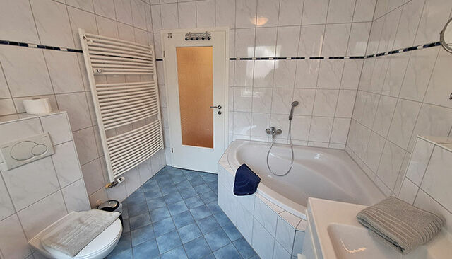 Ferienhaus in Heringsdorf - Insellicht BRINKMANNHAUS - entspannend gro&szlig; fast am Strand Sauna Terrasse Grill - Bild 9