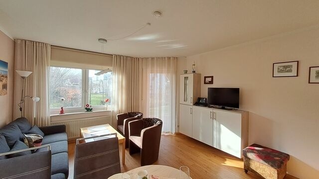 Ferienwohnung in Ostseeheilbad Zingst - Apartment Prerower Stra&szlig;e - Bild 2