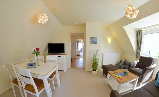 Ferienwohnung in Scharbeutz - Maris Ferienwohnung Nr. 48 (OG mit Balkon und Meerblick) - Bild 8