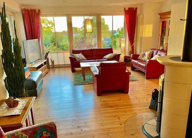 Ferienhaus in Glowe - Dat Klinkerhus auf R&uuml;gen XXL - Urlaubsparadies nahe Ostseestrand & Nationalpark f&uuml;r 17 G&auml;ste - Bild 3