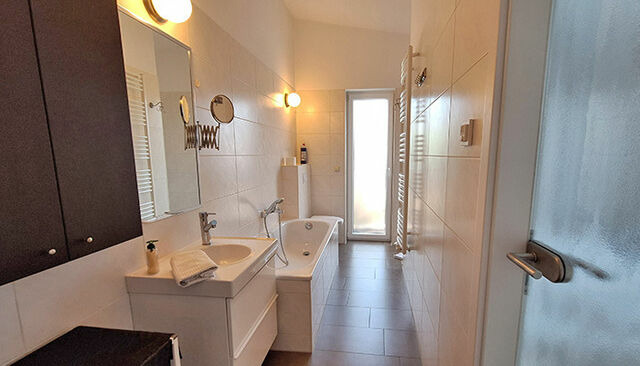 Ferienhaus in Heringsdorf - Anna**** BRINKMANNHAUS 4-Sterne für Familien fast am Strand Sauna Terrasse Grill - Bild 9