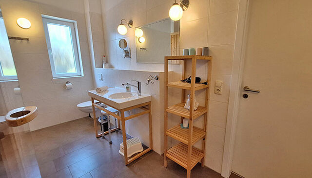 Ferienwohnung in Heringsdorf - Anna**** Whg2 BRINKMANNHAUS 4-Sterne - viel Platz strandnah Sauna Terrasse Grill - Bild 13