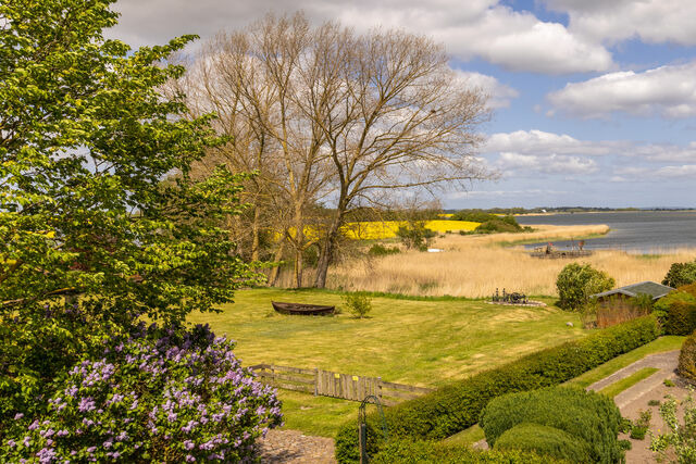 Ferienhaus in Garz - Ferienhaus Rügenbrise mit Seeblick und 5 Bädern - Bild 8