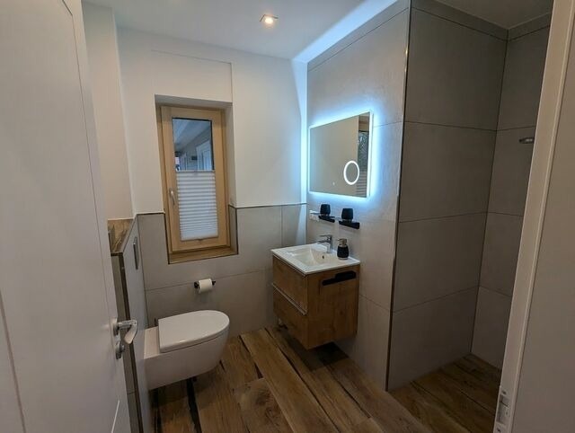 Ferienwohnung in Ummanz - Landhaus L&uuml;&szlig;vitz Ferienwohnung - Wallbox - Bild 13