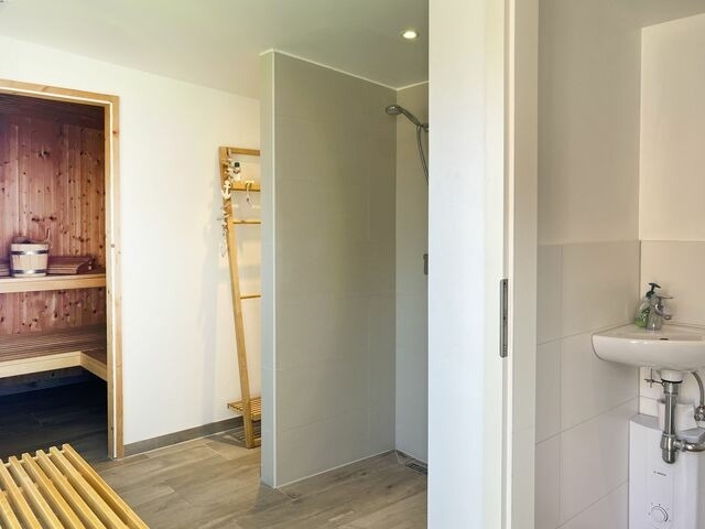 Ferienhaus in Zingst - Reetzeit 1 - Bild 18