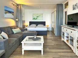 Sea and Sand H-10-6