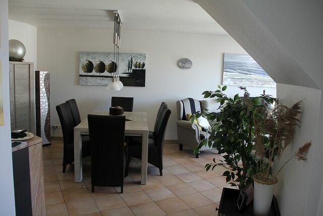 Ferienwohnung in Ostseeheilbad Zingst - Ferienwohnung "Windfl&uuml;chter" Gartenweg 5 - Bild 4