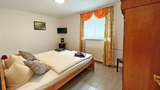 Ferienwohnung in G&ouml;hren - Villa Vivien, Ostsee H&uuml;hnergott App. 3 - Bade- & Erlebniswelt t&auml;glich inklusive - Bild 7
