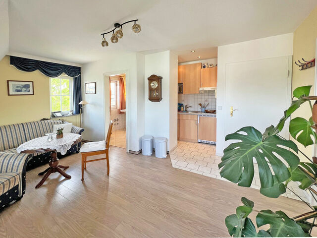 Ferienwohnung in G&ouml;hren - Villa Vivien, Ostsee Bernstein App. 1 - Bade- & Erlebniswelt t&auml;glich inklusive - Bild 2